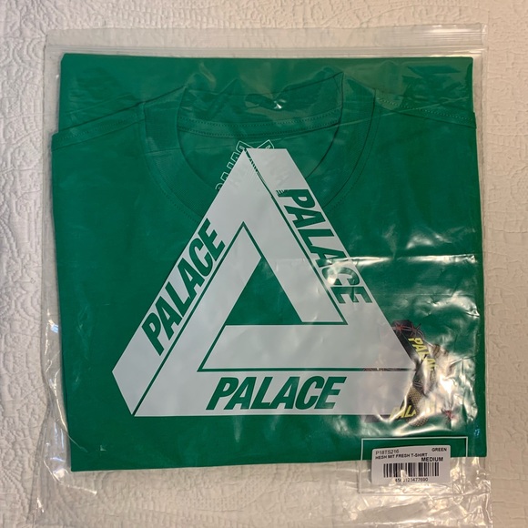 Palace Hesh Mit T-Shirt Green Medium - Picture 2 of 4